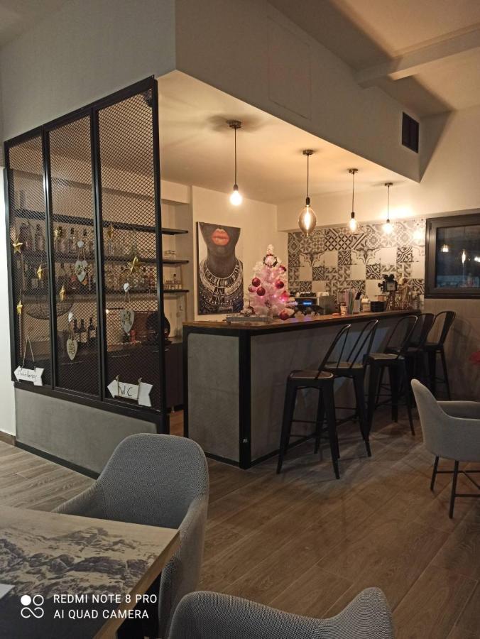Hotel Koferita Melissourgoi Bagian luar foto